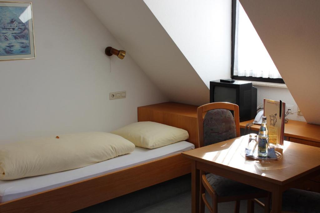 Landhotel Zur Kanne Neresheim Δωμάτιο φωτογραφία