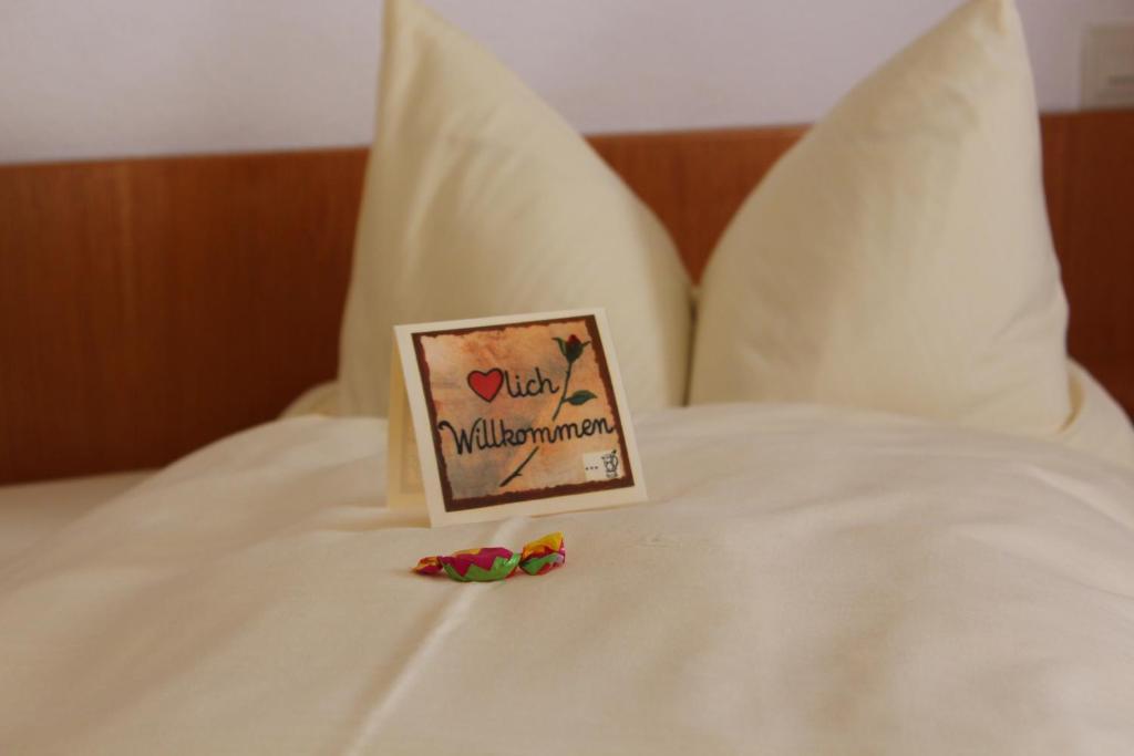 Landhotel Zur Kanne Neresheim Δωμάτιο φωτογραφία
